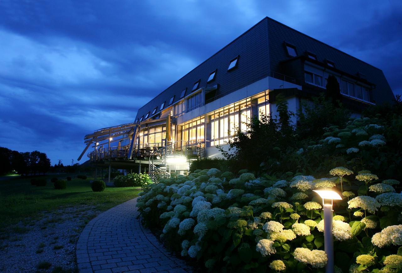 Stausee-Hotel Metzingen  Luaran gambar