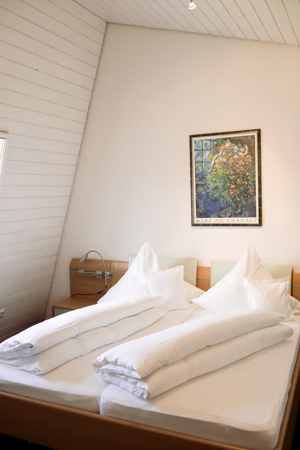 Stausee-Hotel Metzingen  Luaran gambar